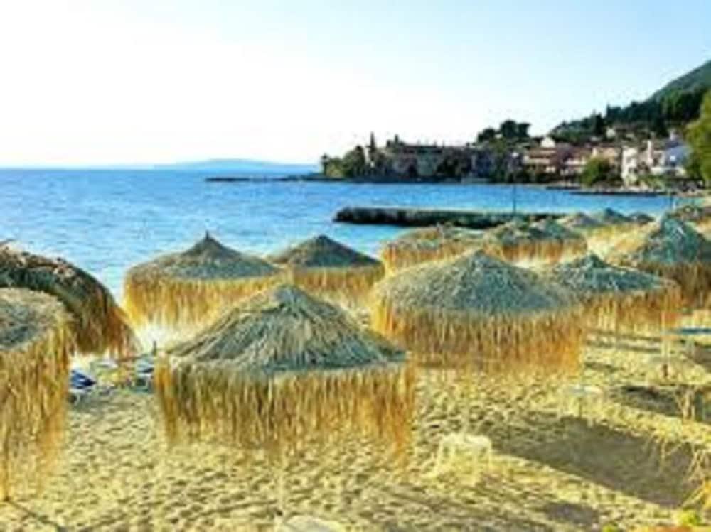 Kerkyra Beach Hotel & Apartments Benitses  Exterior photo